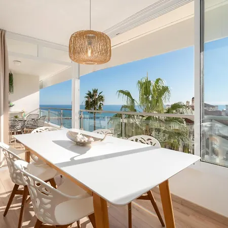 Apartment Luxury Frontline With Sea View