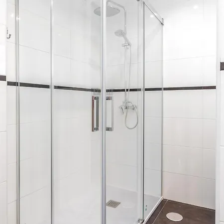 Luxury Frontline With Sea View