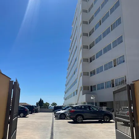 Luxury Frontline With Sea View Apartment